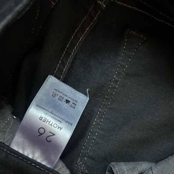 Mother The Looker Cropped Jean - Picture 4 of 5